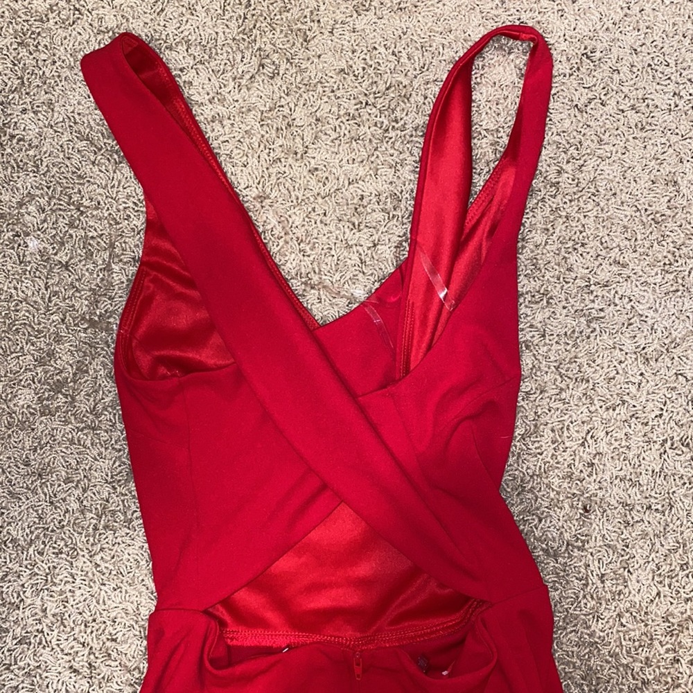 Small red romper - Picture 3 of 4